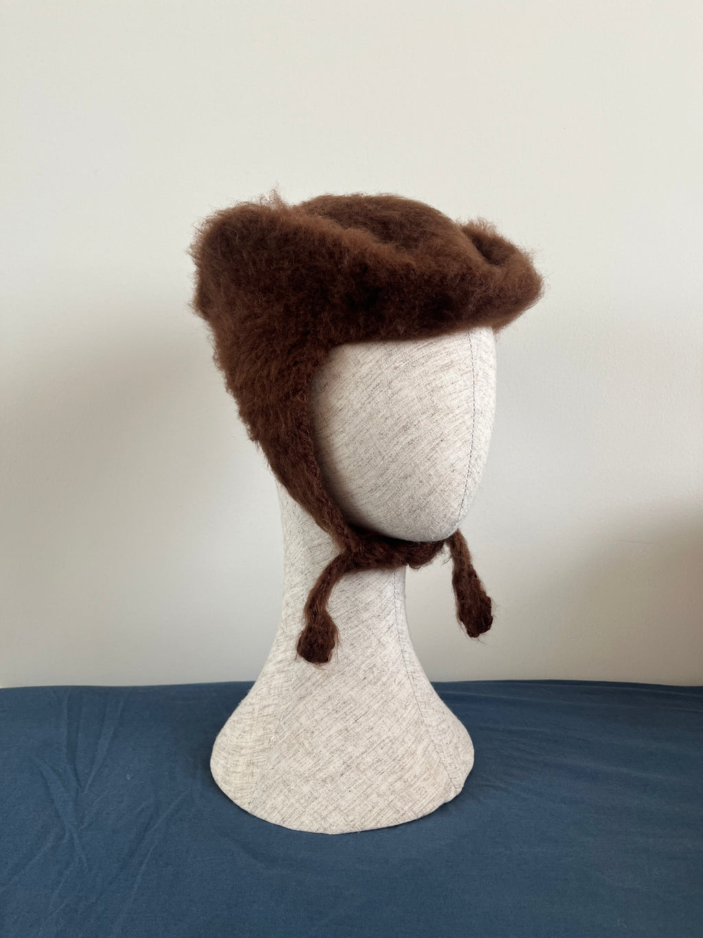 brushed ferral bonnet